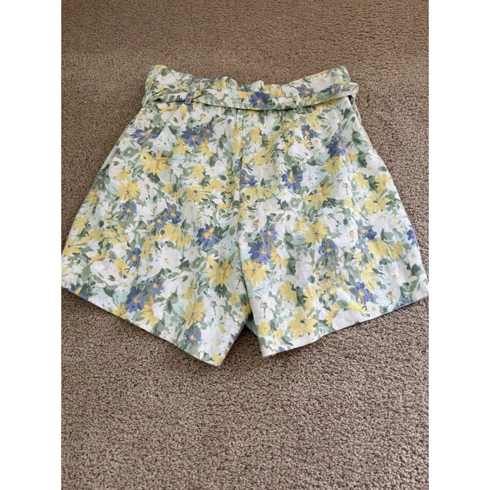 Abercrombie Women’s Floral Belted Shorts Size L Yellow Cotton Blend Summer